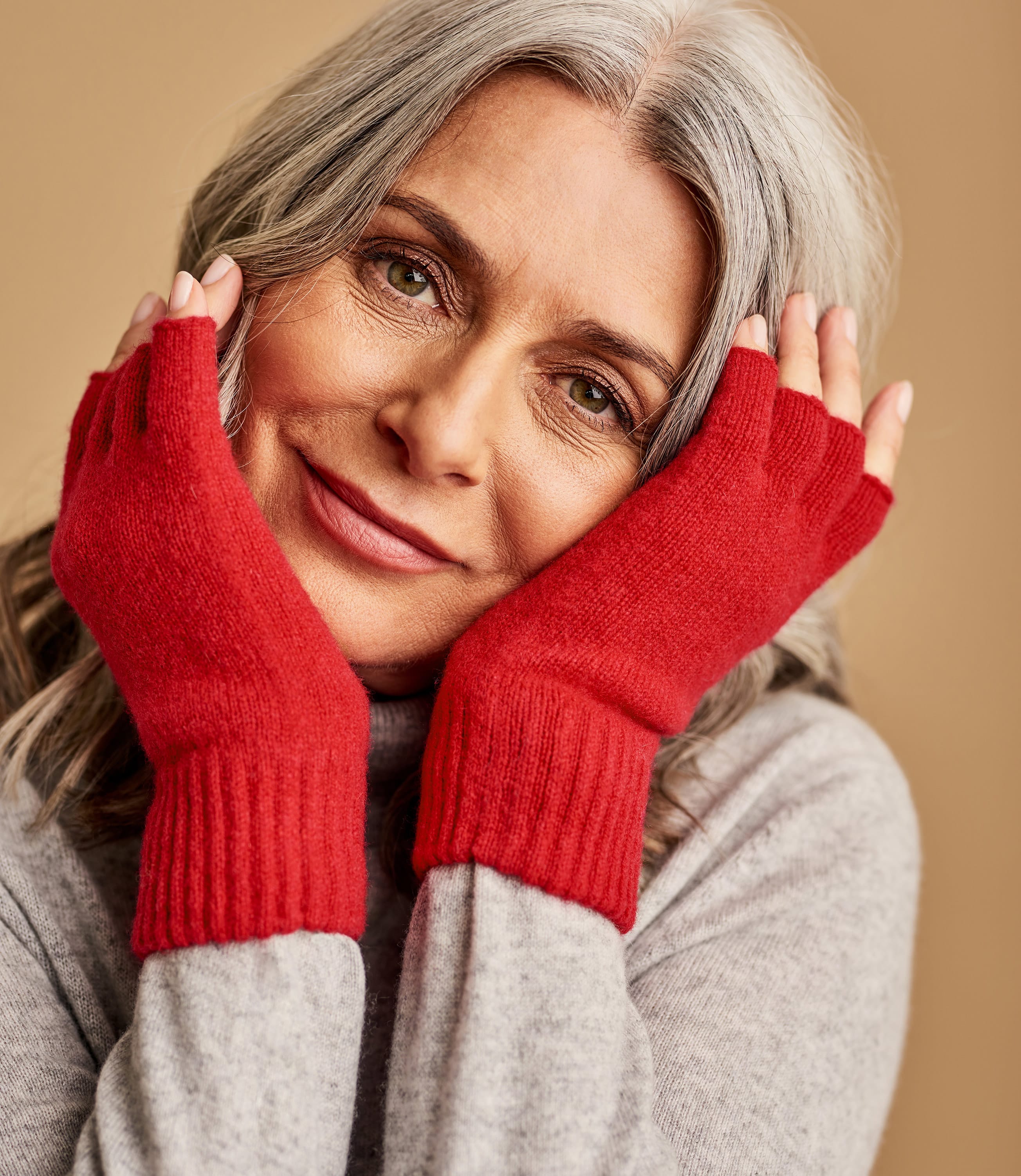 Cherry | Womens Lambswool Fingerless Gloves | WoolOvers UK