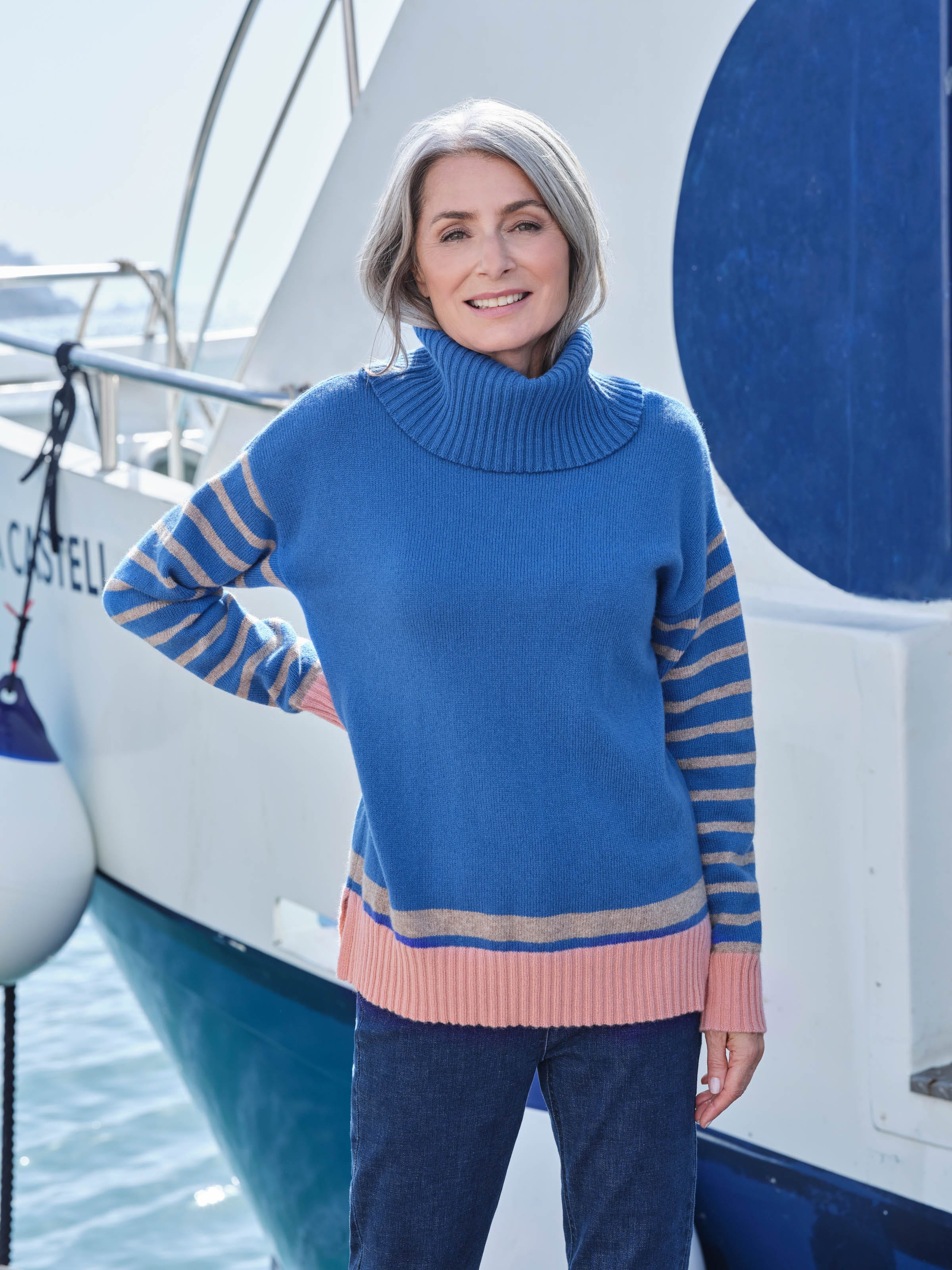 6102 Anthracite Crew Neck Colour Block Jumper