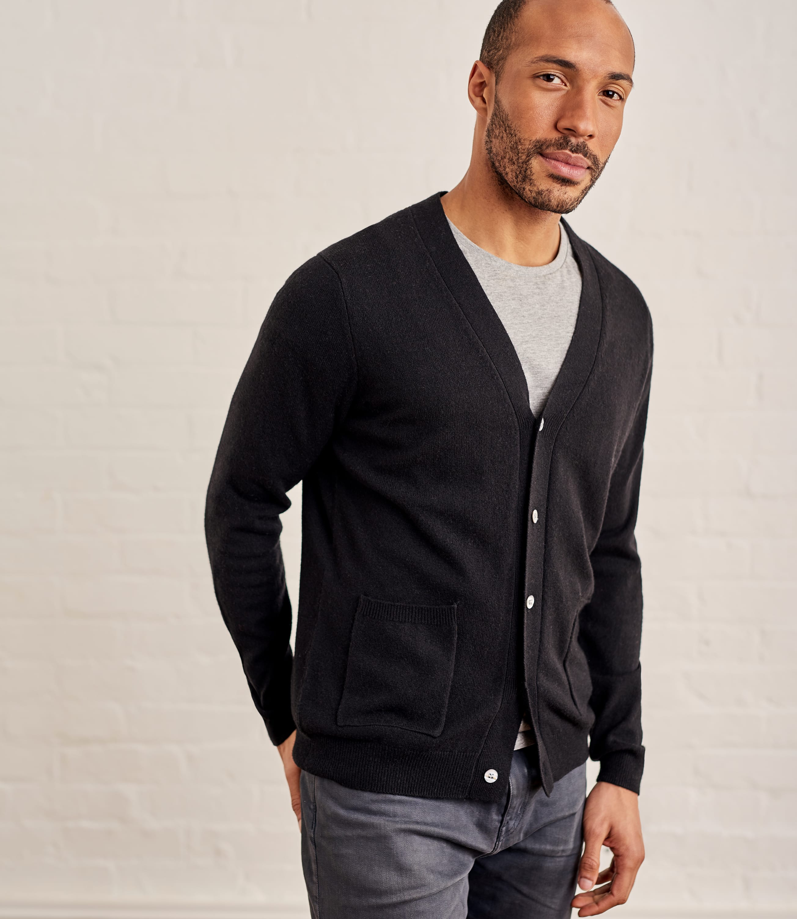 WoolOvers Mens Cashmere and Merino V Neck Cardigan Button Through
