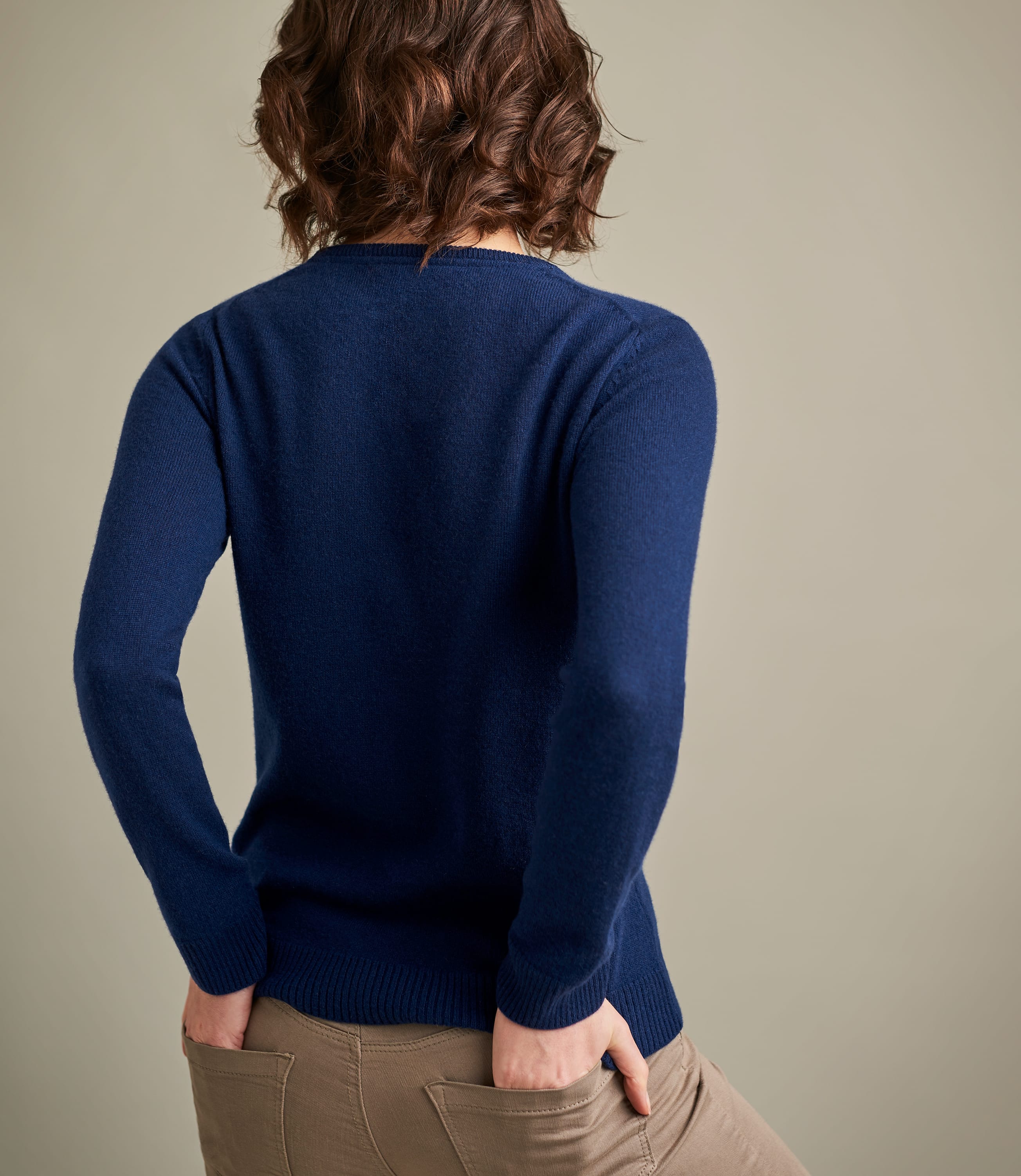 navy-womens-pure-cashmere-crew-neck-jumper-woolovers-au