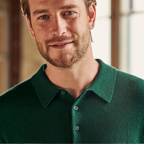 Wallenberg Heren Ondershirt V-Hals Korte Mouwen 4-Pack, Wit, XL | Fijn Geribd Extra Lang Zakelijk Onderhemd | Heren Onzichtbare Ondershirts