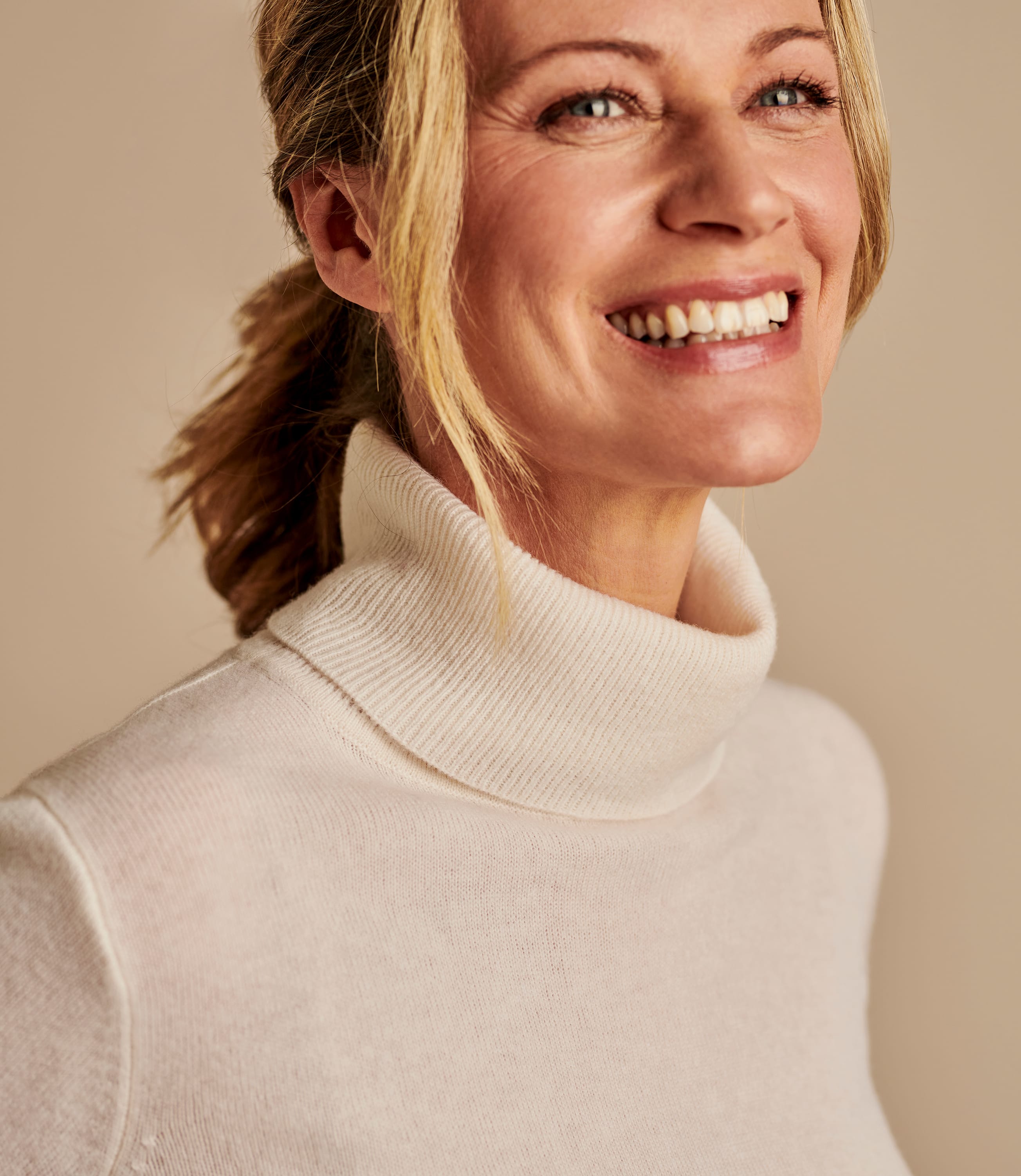 cream cashmere roll neck jumper