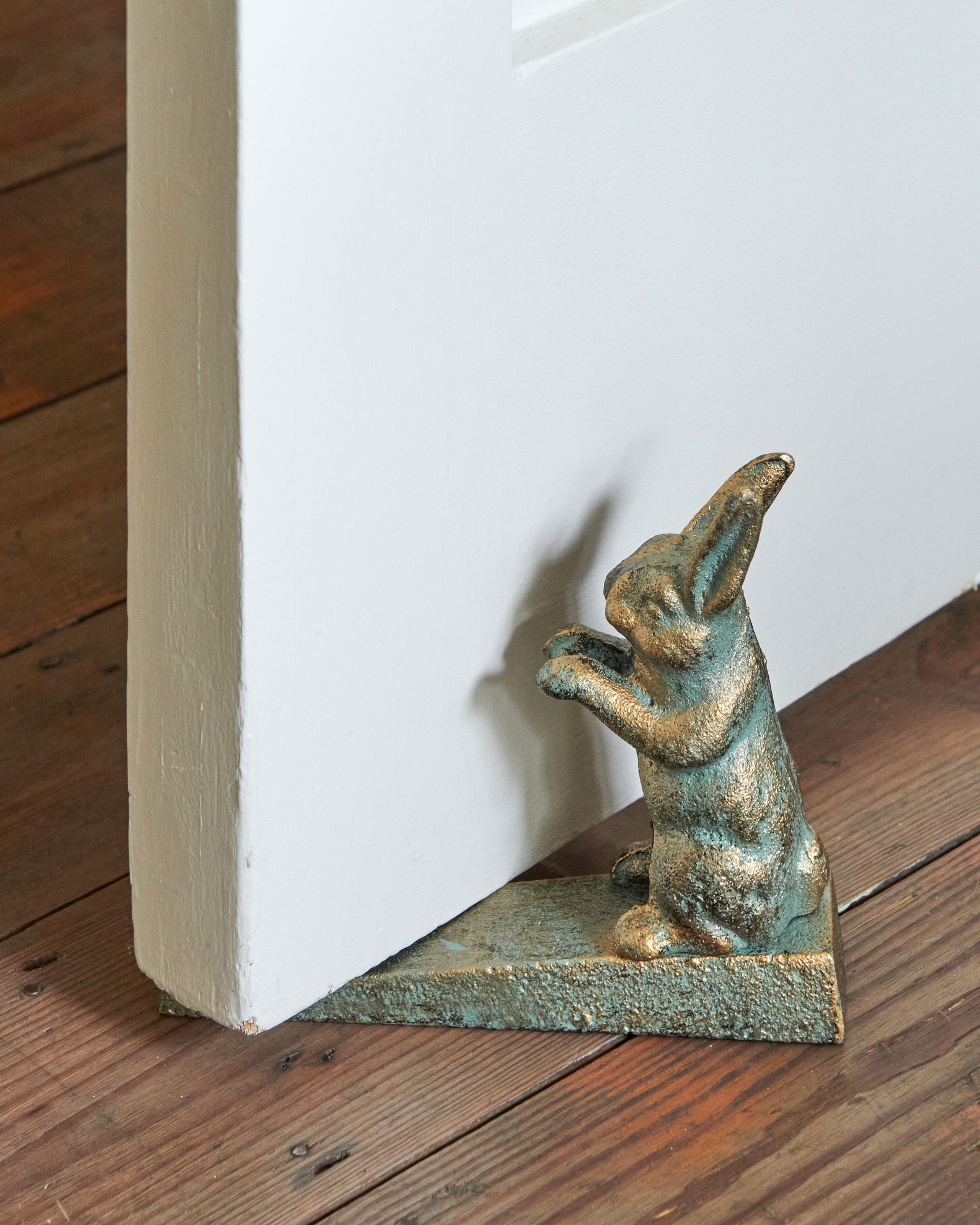 Iron Verdigris | Hare Door Wedge | WoolOvers UK