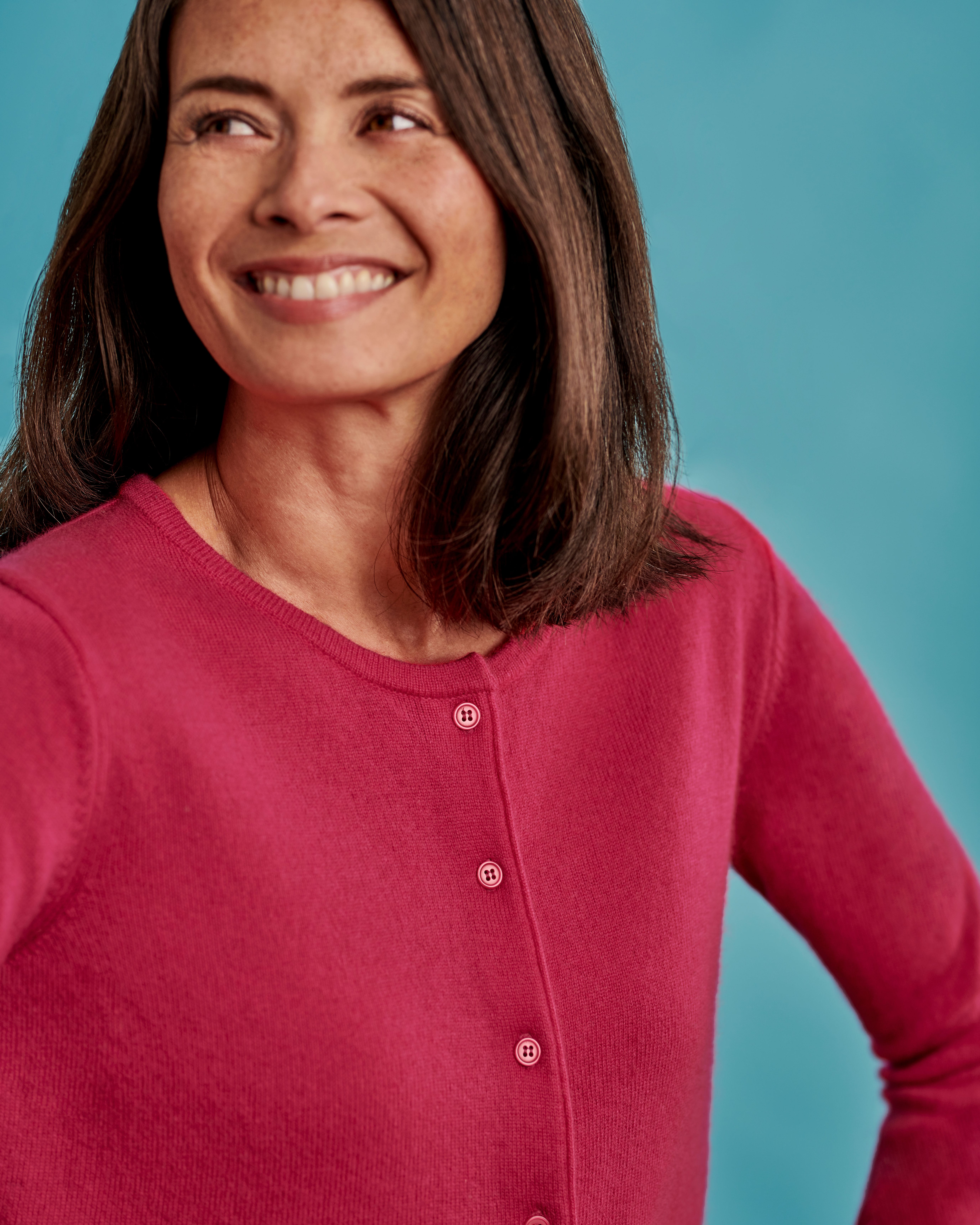 Fuchsia | Cashmere Merino Crew Neck Cardigan | WoolOvers US