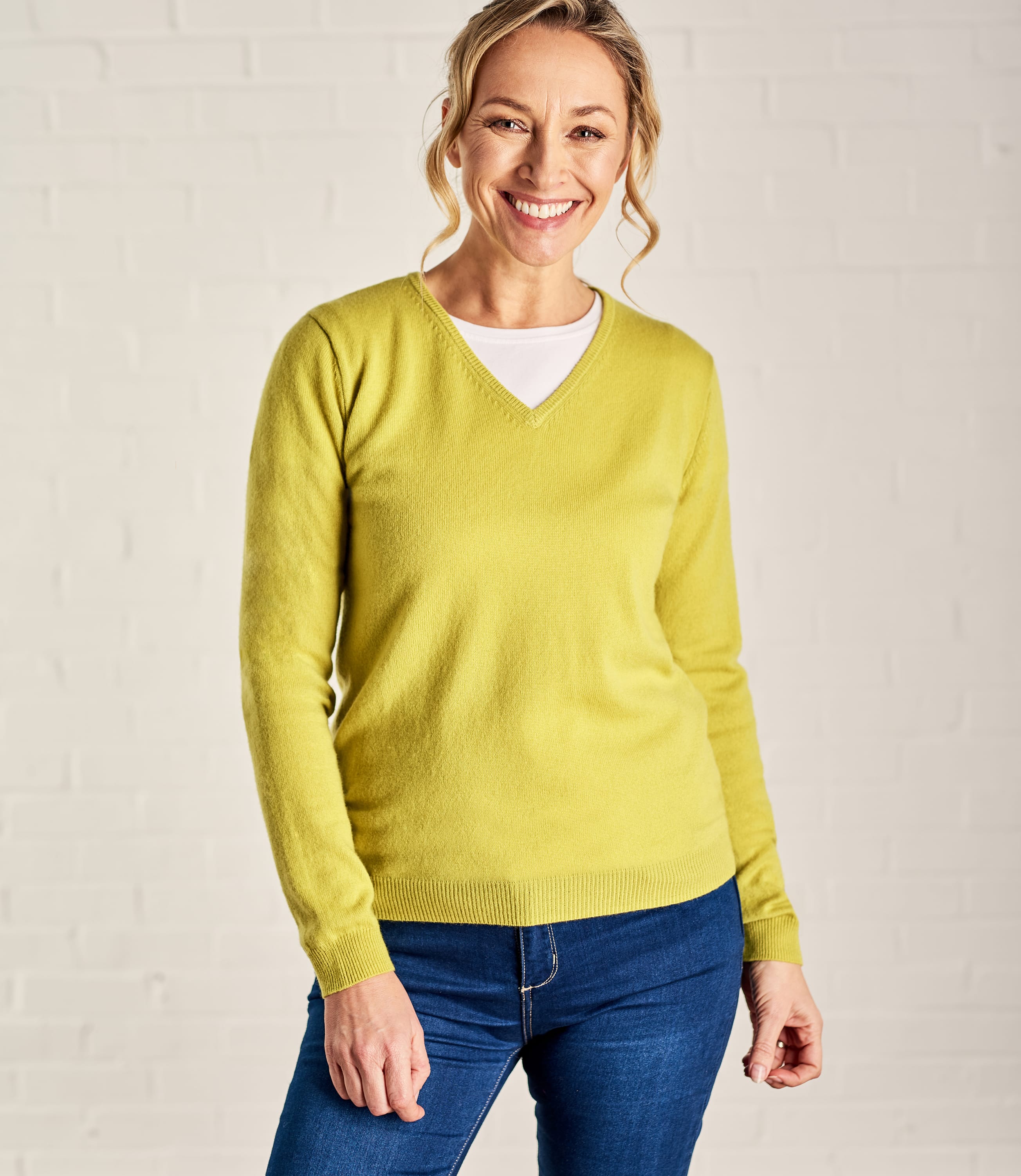Lichen Green | Cashmere & Merino V Neck Knitted Sweater | WoolOvers UK