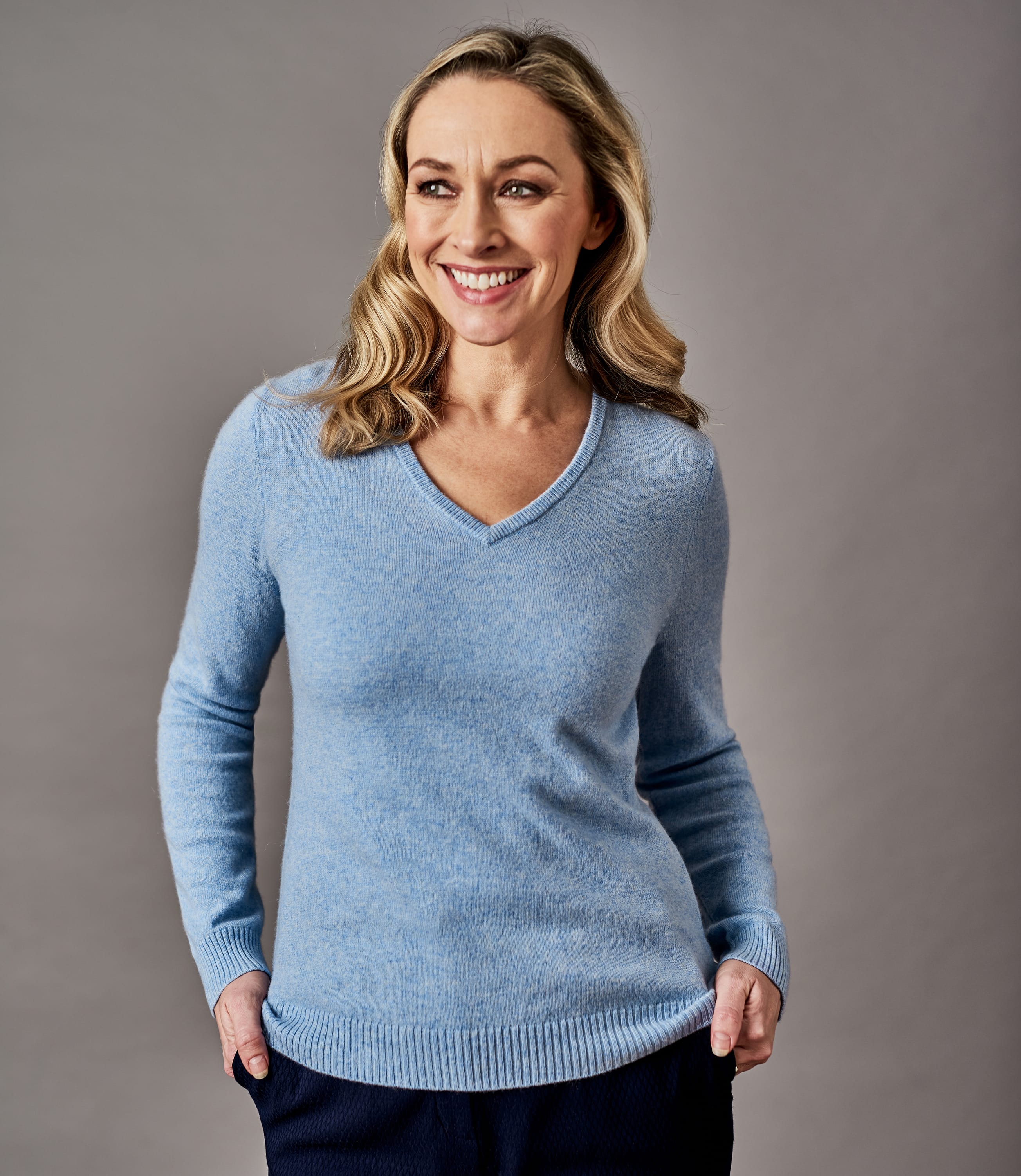 Pale Blue Marl | Womens Pure Cashmere V Neck Jumper | WoolOvers AU