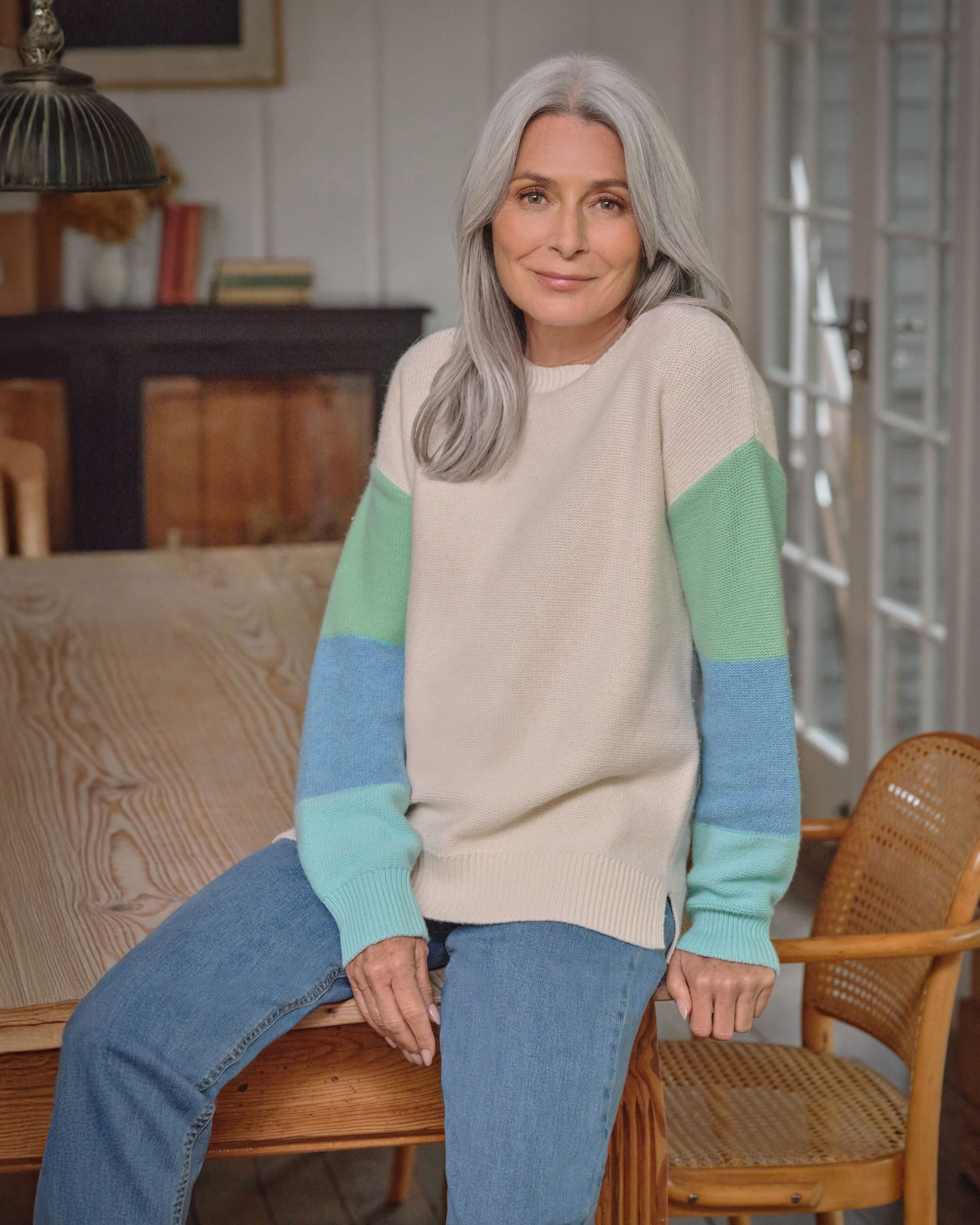 Color Block Sleeve Crew Neck Sweater main image 0
