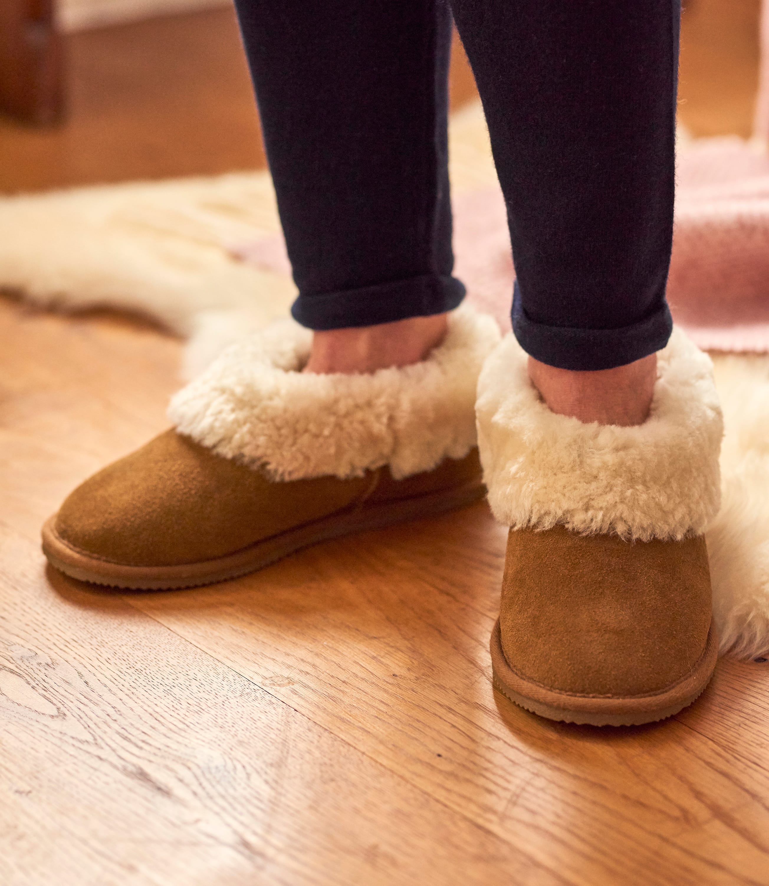 women's sheepskin slippers clearance