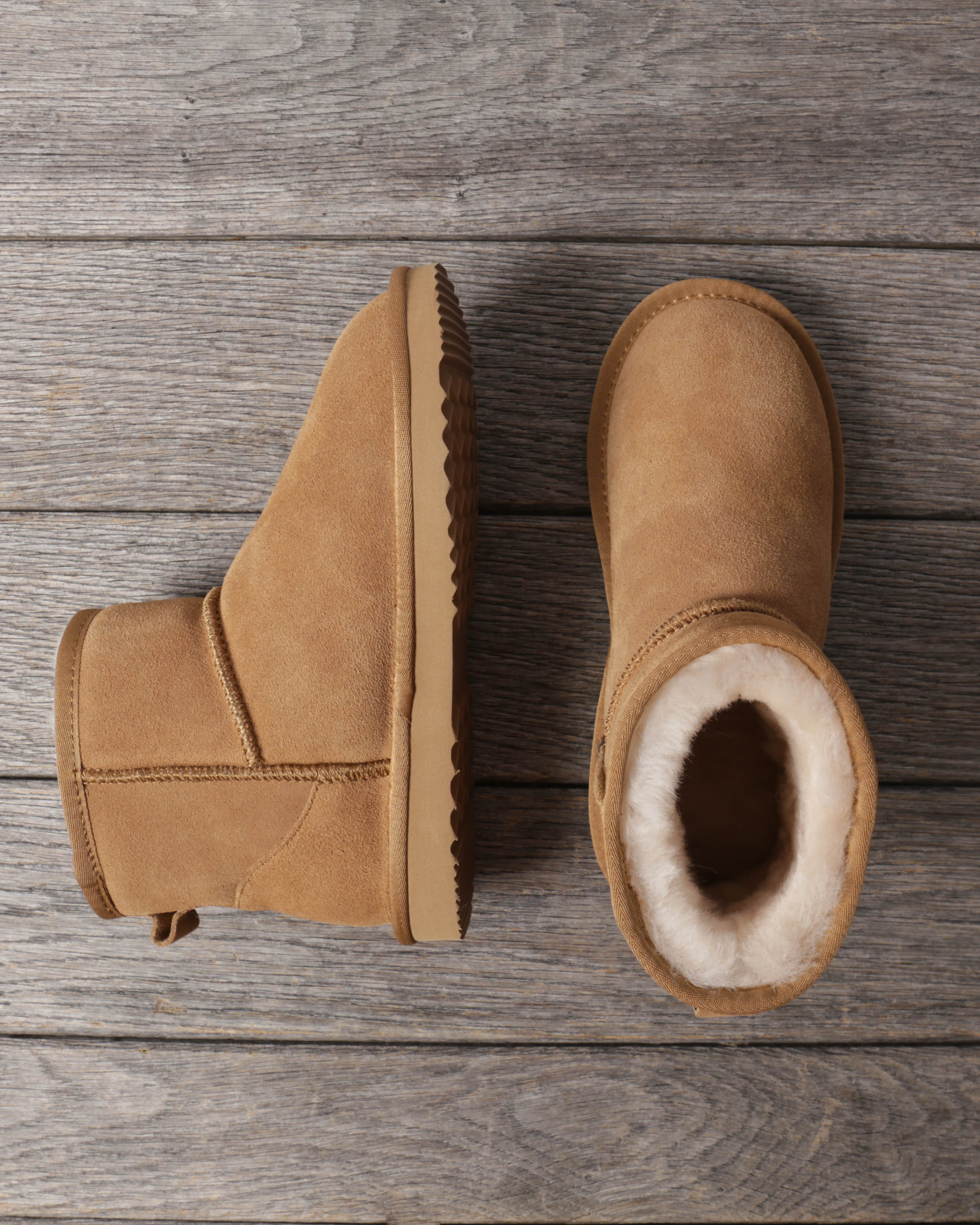 KELLY BUCKLE SHORT BOOTS IN PEANUT BROWN SUEDE