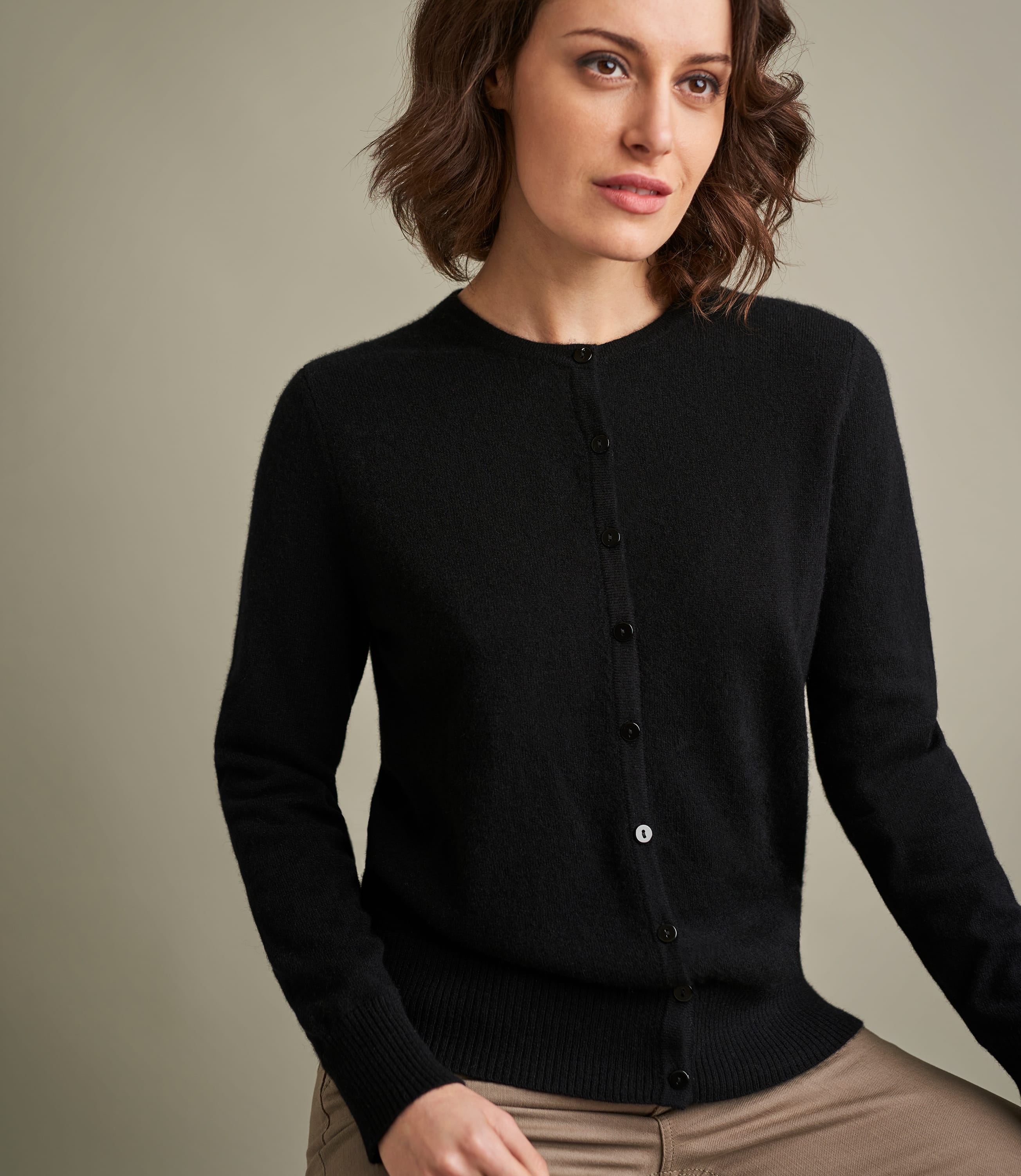 Black | Womens Luxurious Pure Cashmere Crew Neck Cardigan | WoolOvers US