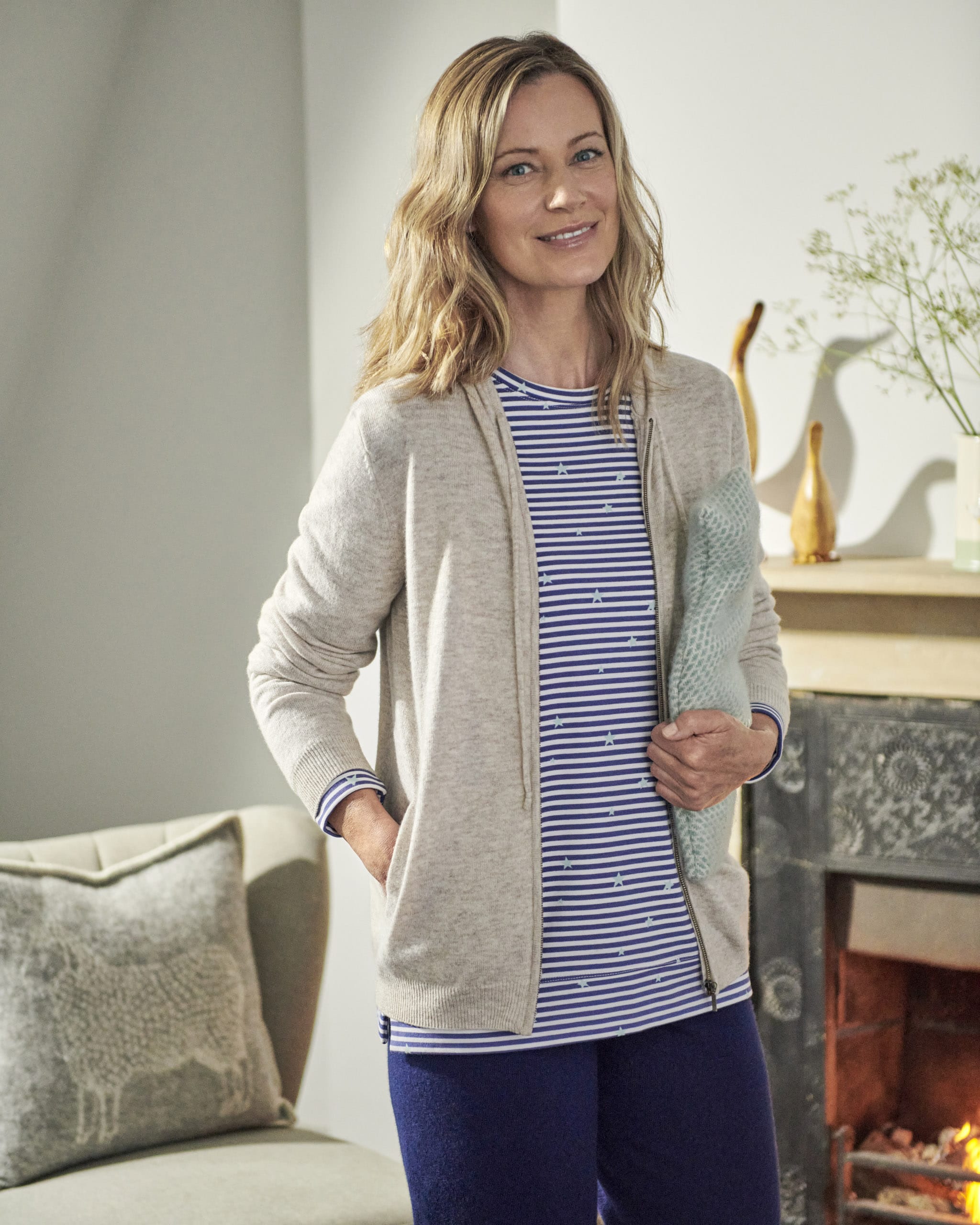 Natural Marl | Cashmere And Merino Luxe Lounge Hoodie | WoolOvers AU