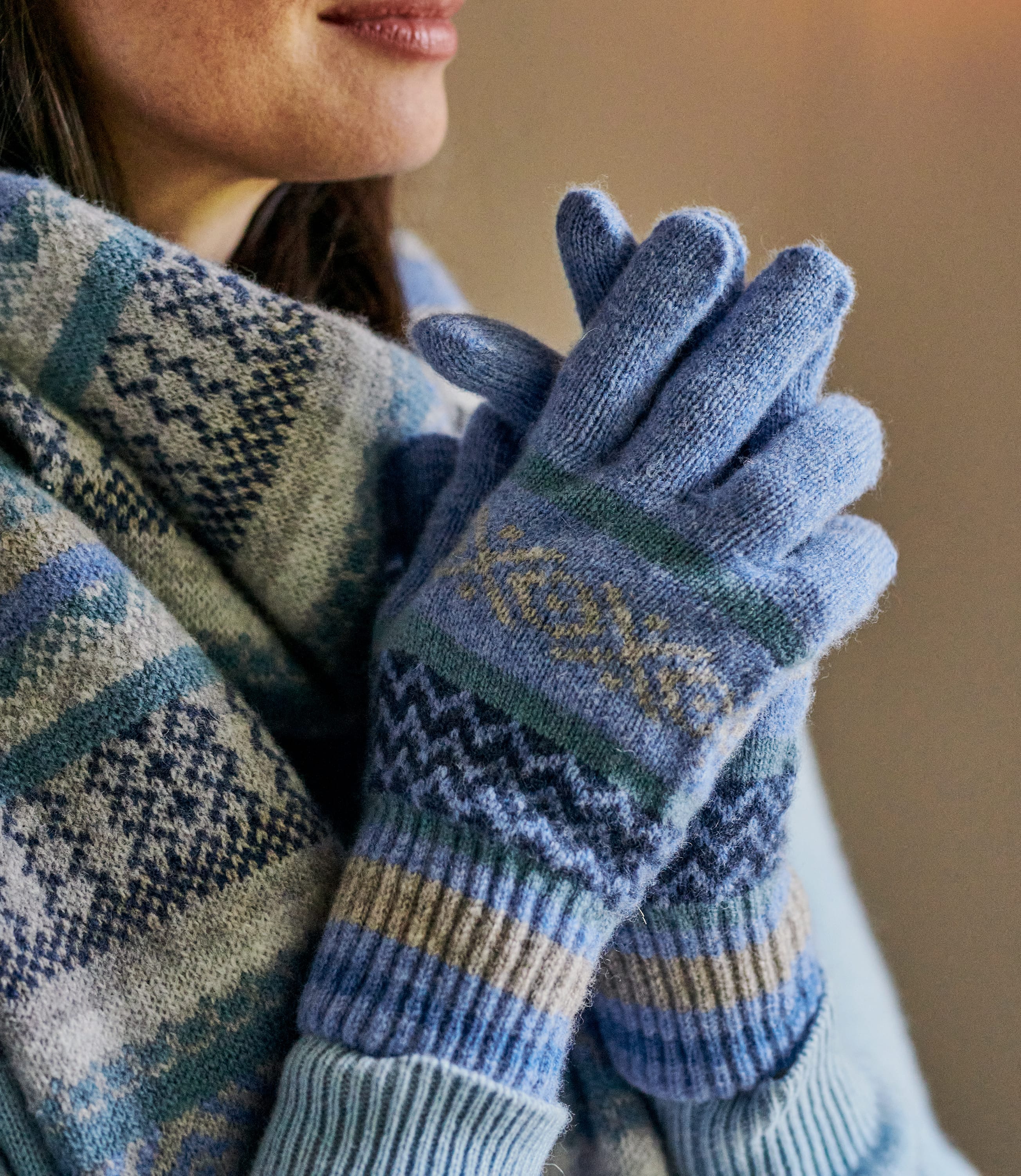 Cornflower | Womens Fairisle Gloves | WoolOvers UK