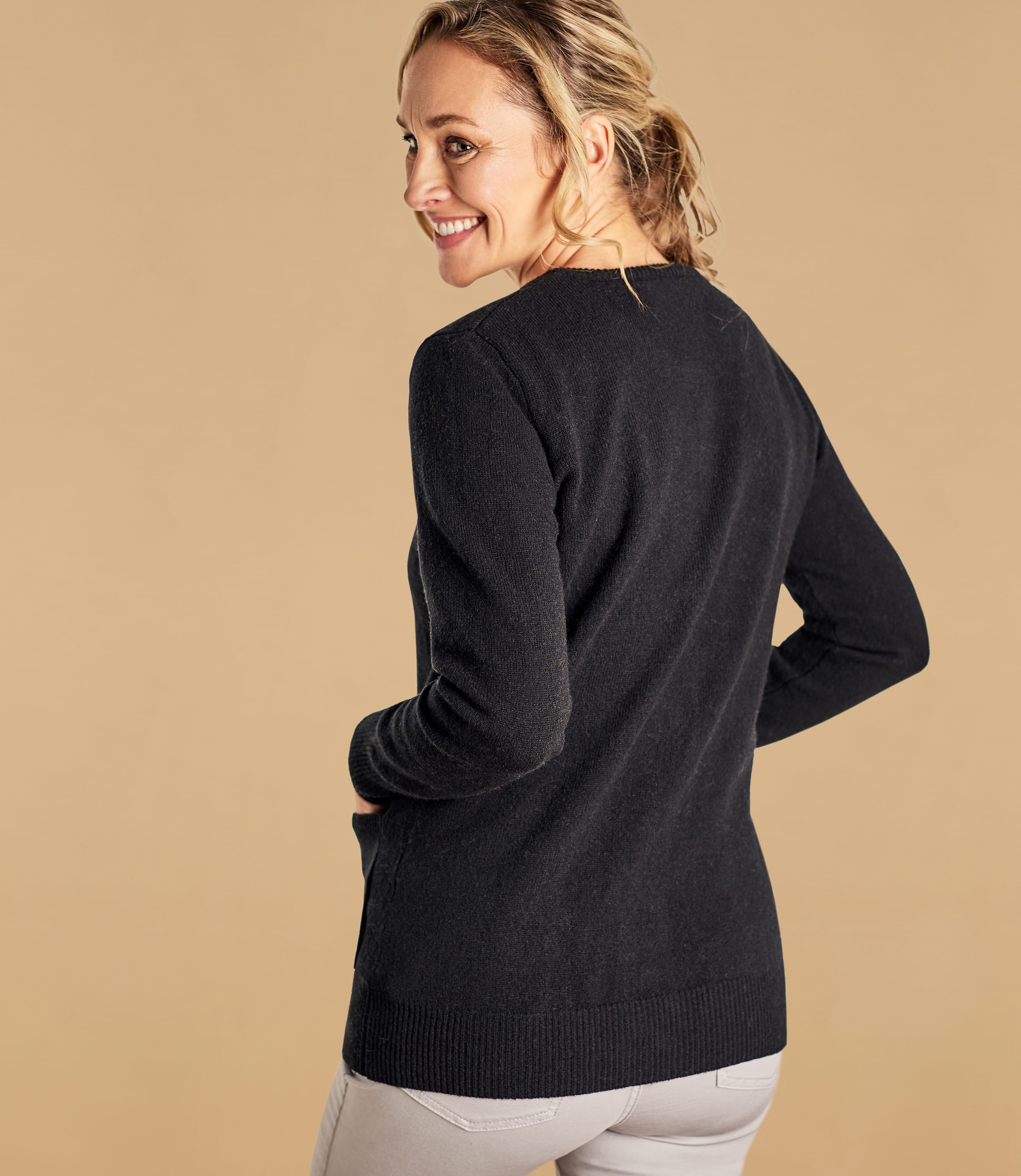 Noir b ne Cardigan   col  rond  Femme  Laine d agneau 