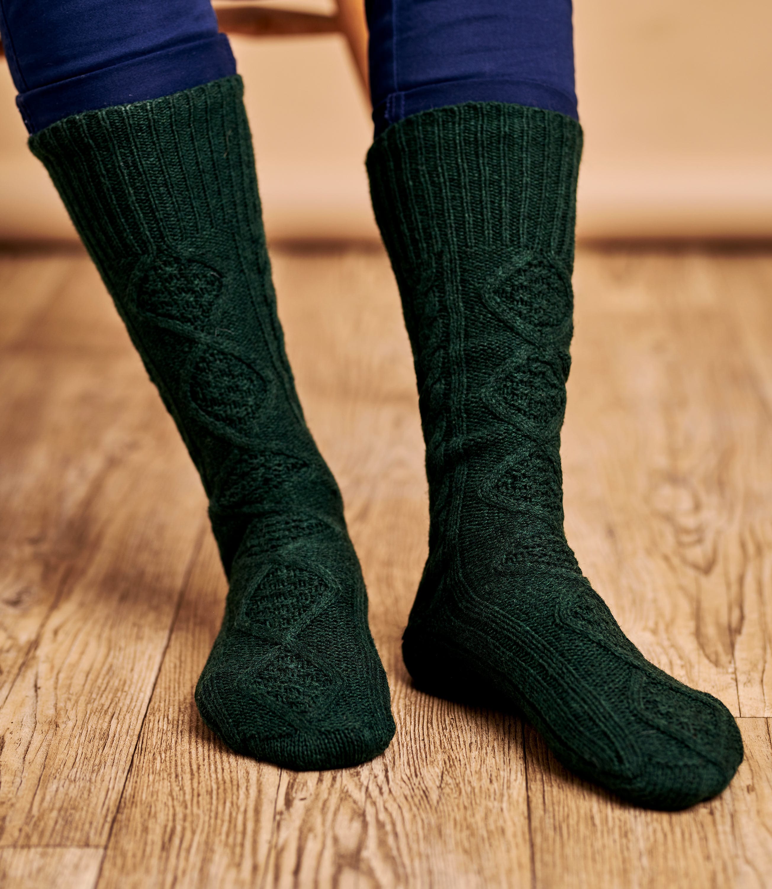 Seaweed Mens Lambswool Cable Socks WoolOvers AU