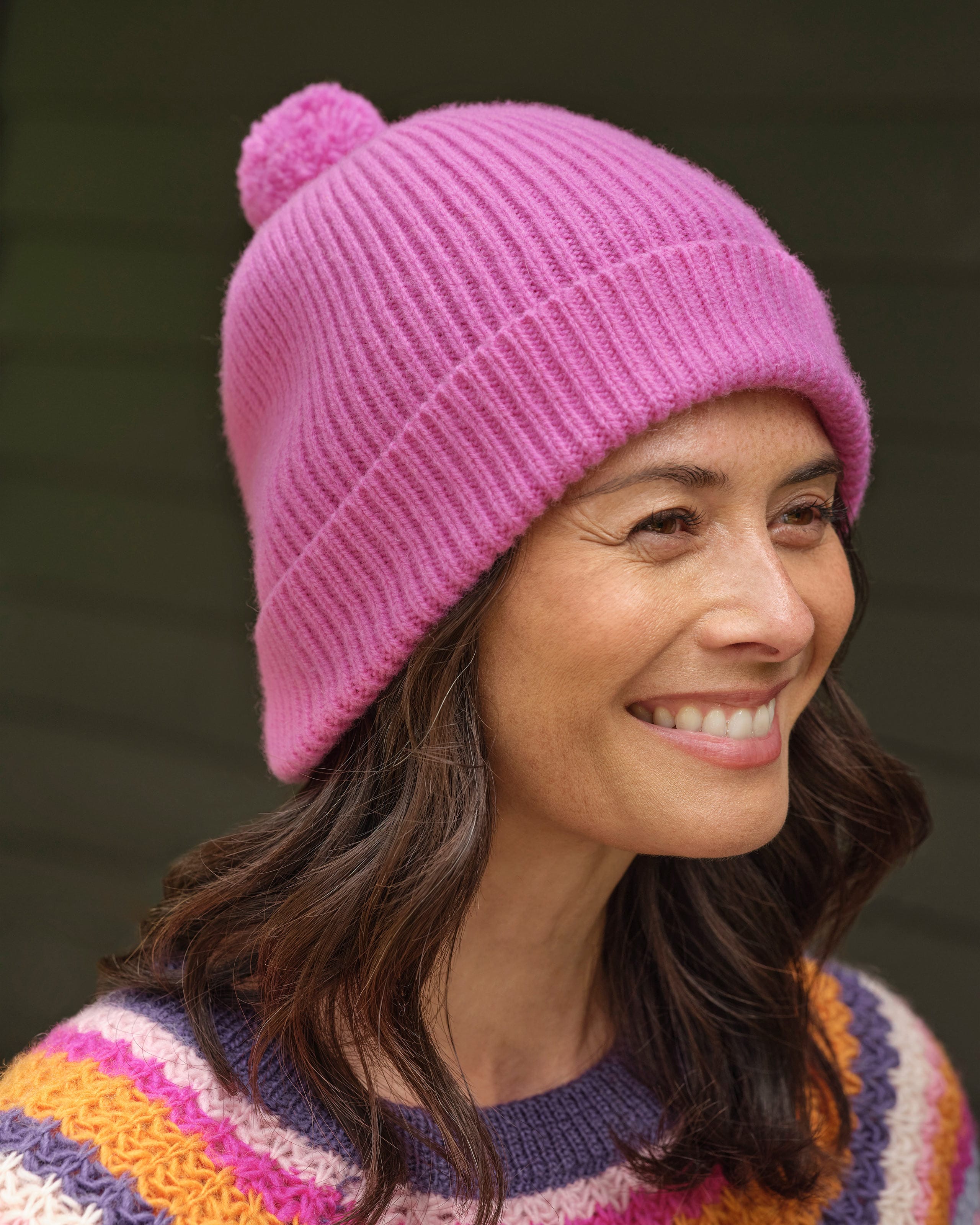 Bright Fuchsia Pure Lambswool Womens Essential Lambswool Hat