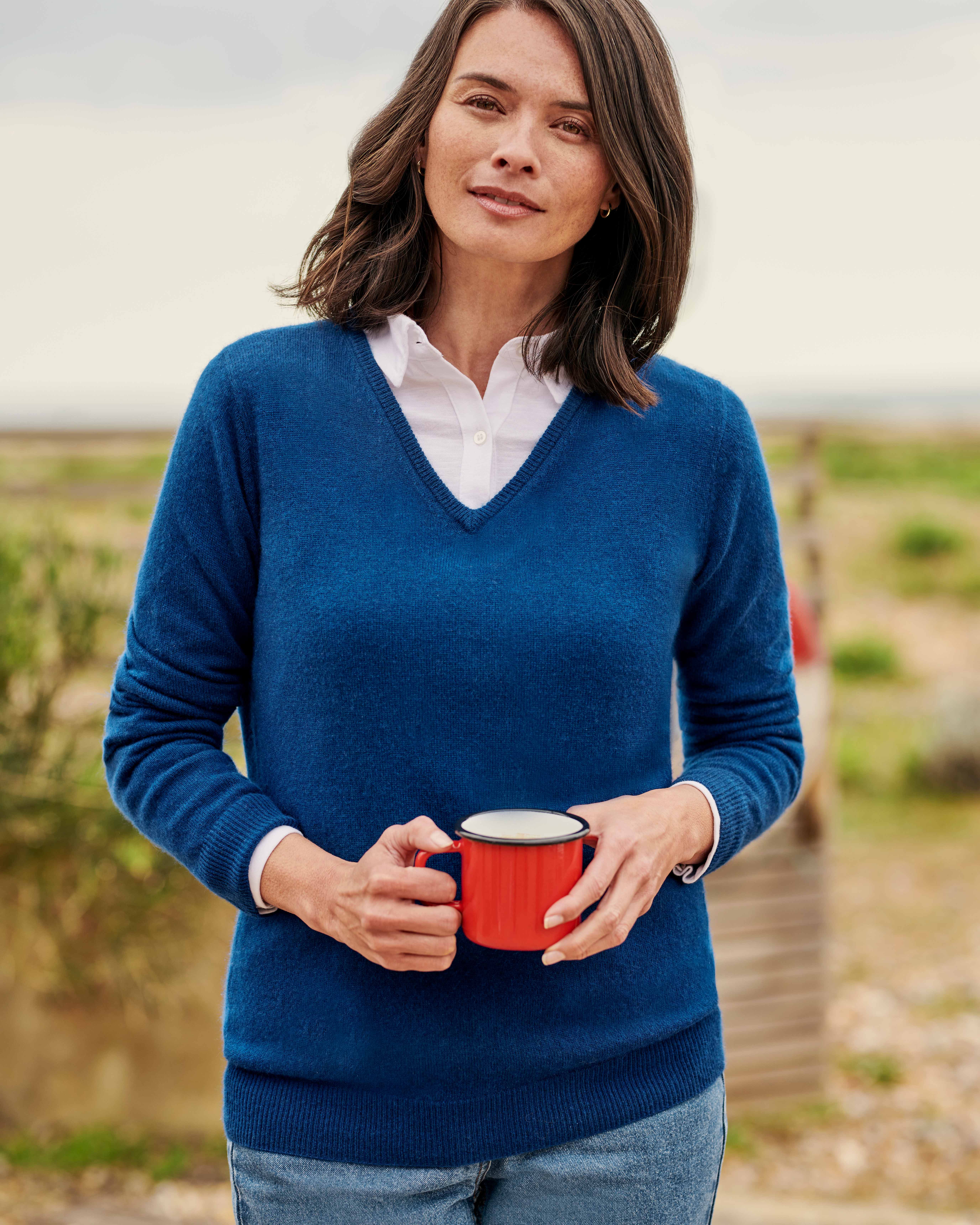 Merino V-Neck Sweater – Blue