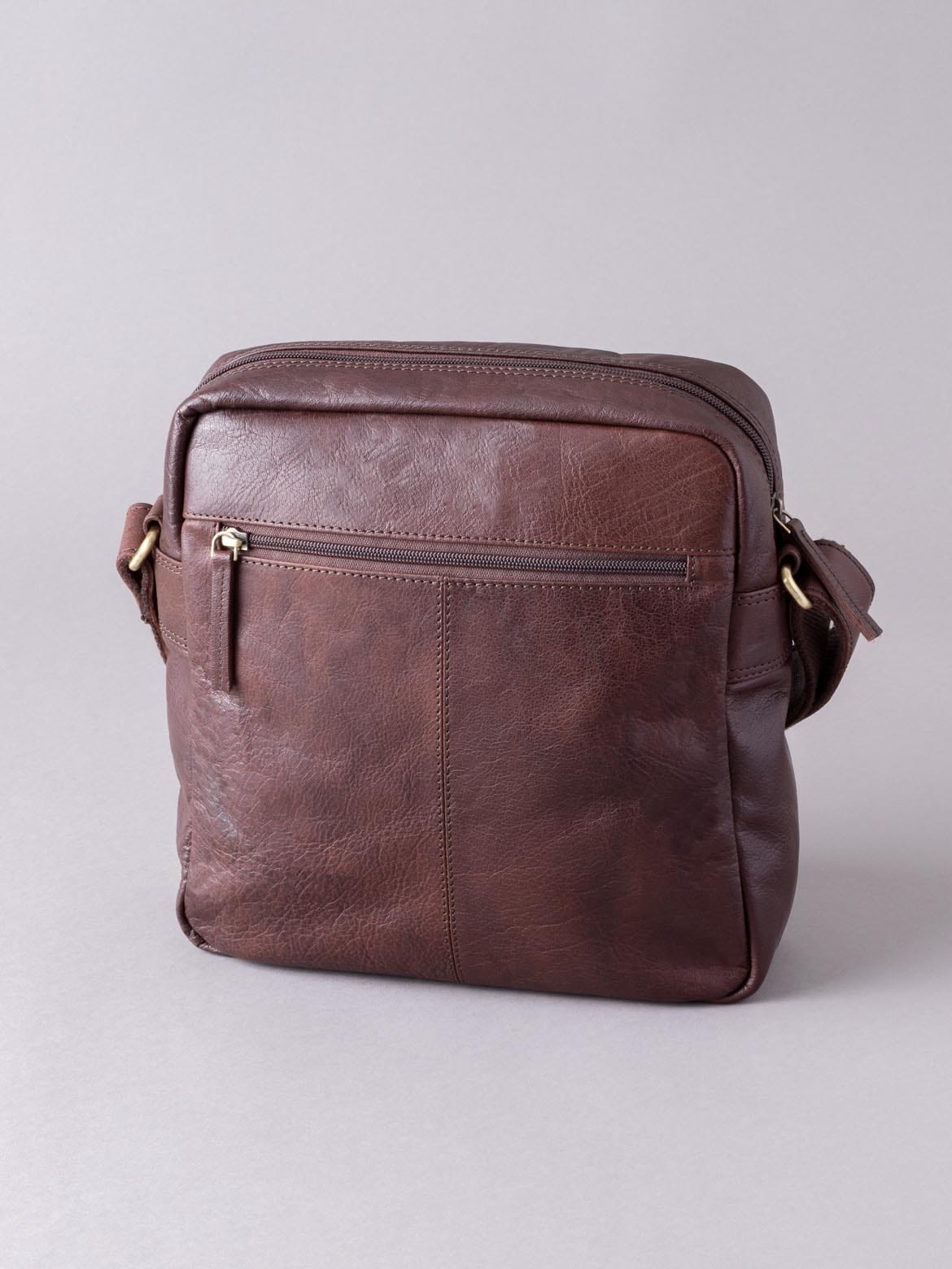 Brown Keswick Small Leather Messenger Bag Woolovers Uk 6052