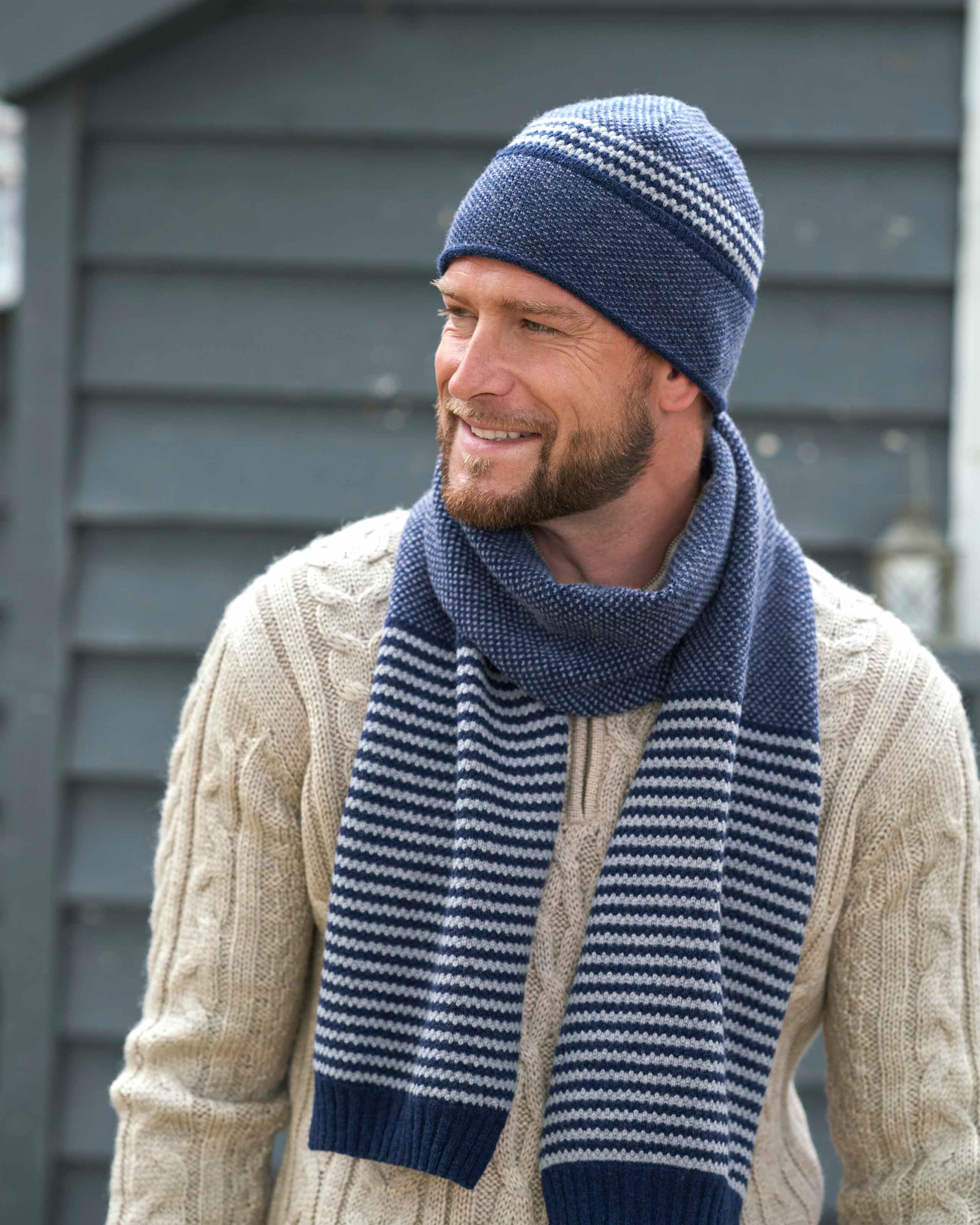 Navy Blue | Mens Stitch & Stripe Scarf | WoolOvers UK