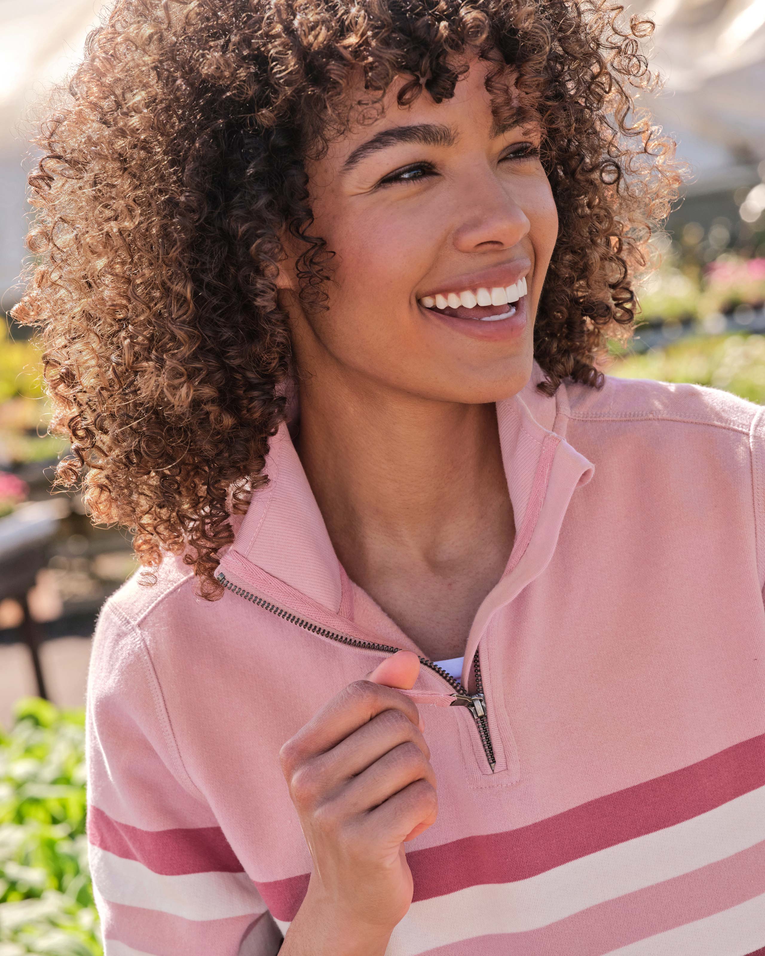 SWEATSHIRT TRIPLE FLOWER_BLACK PINK main image 1