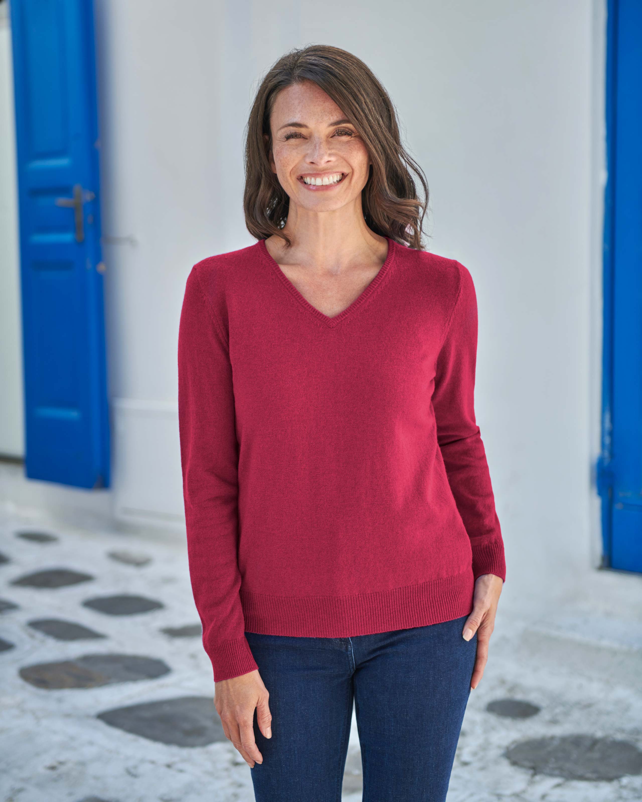 Berry Juice 20% Cashmere & 80% Merino | Cashmere & Merino V Neck ...