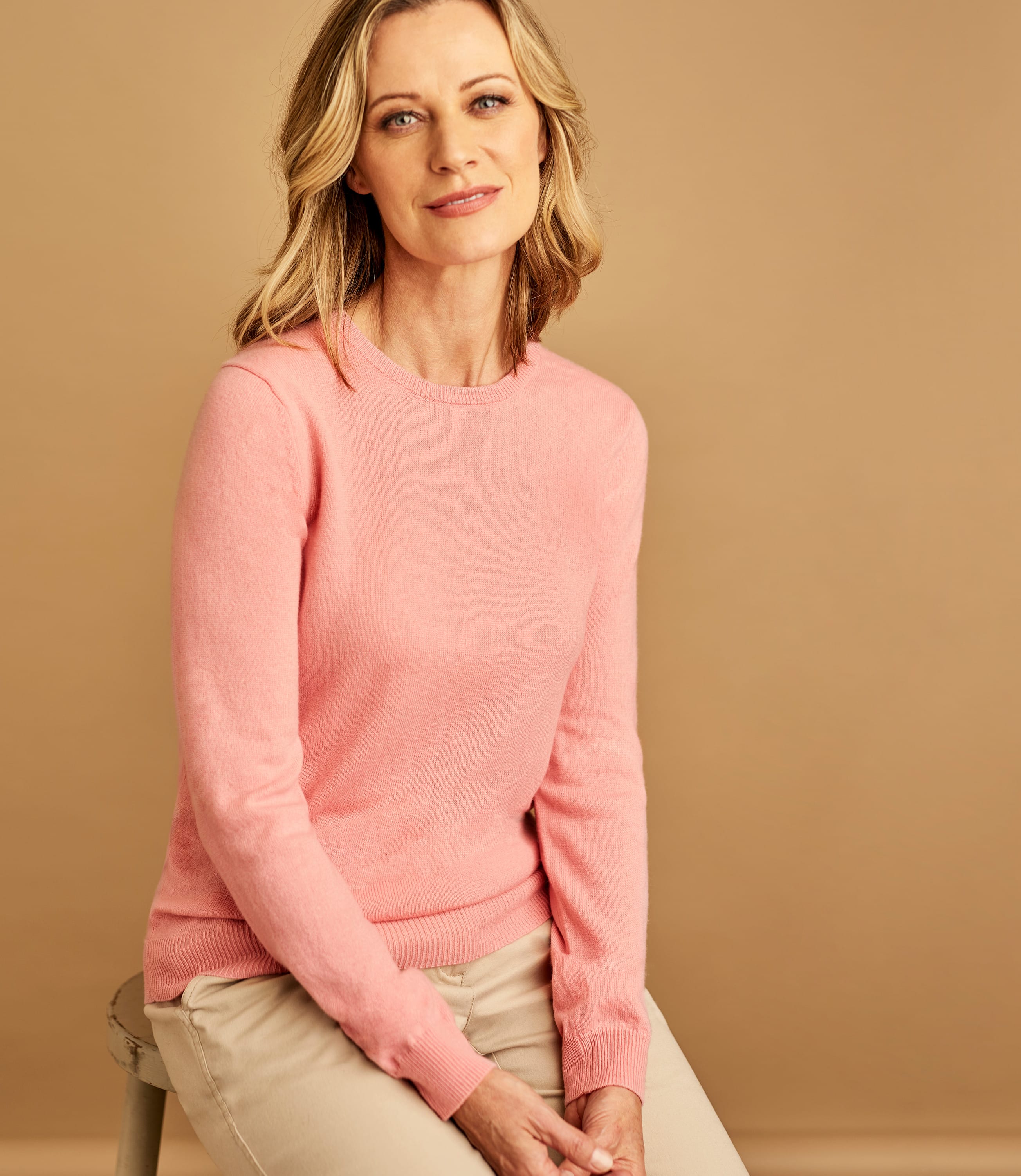 Pretty Pink | Cashmere & Merino Crew Neck Knitted Jumper | WoolOvers UK