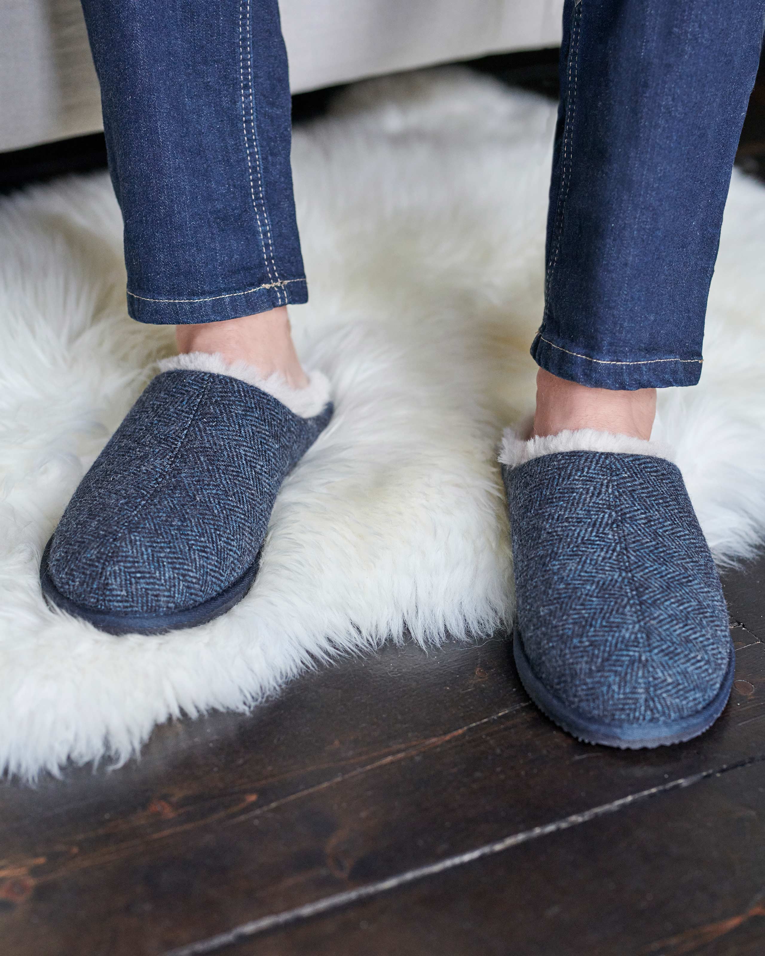 mens slippers 8.5