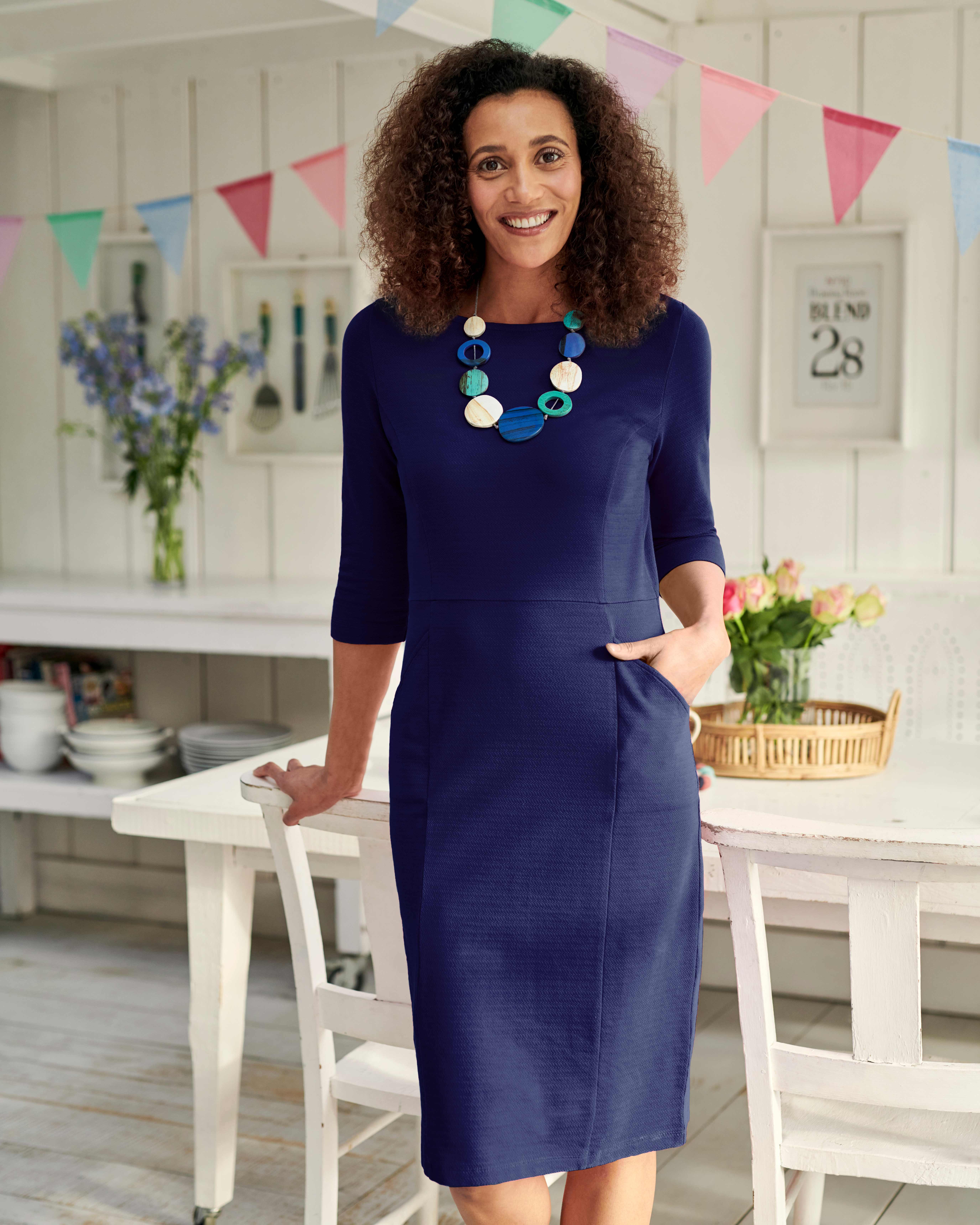 Navy 95 Cotton 5 Elastane Jersey Boat Neck Shift Dress