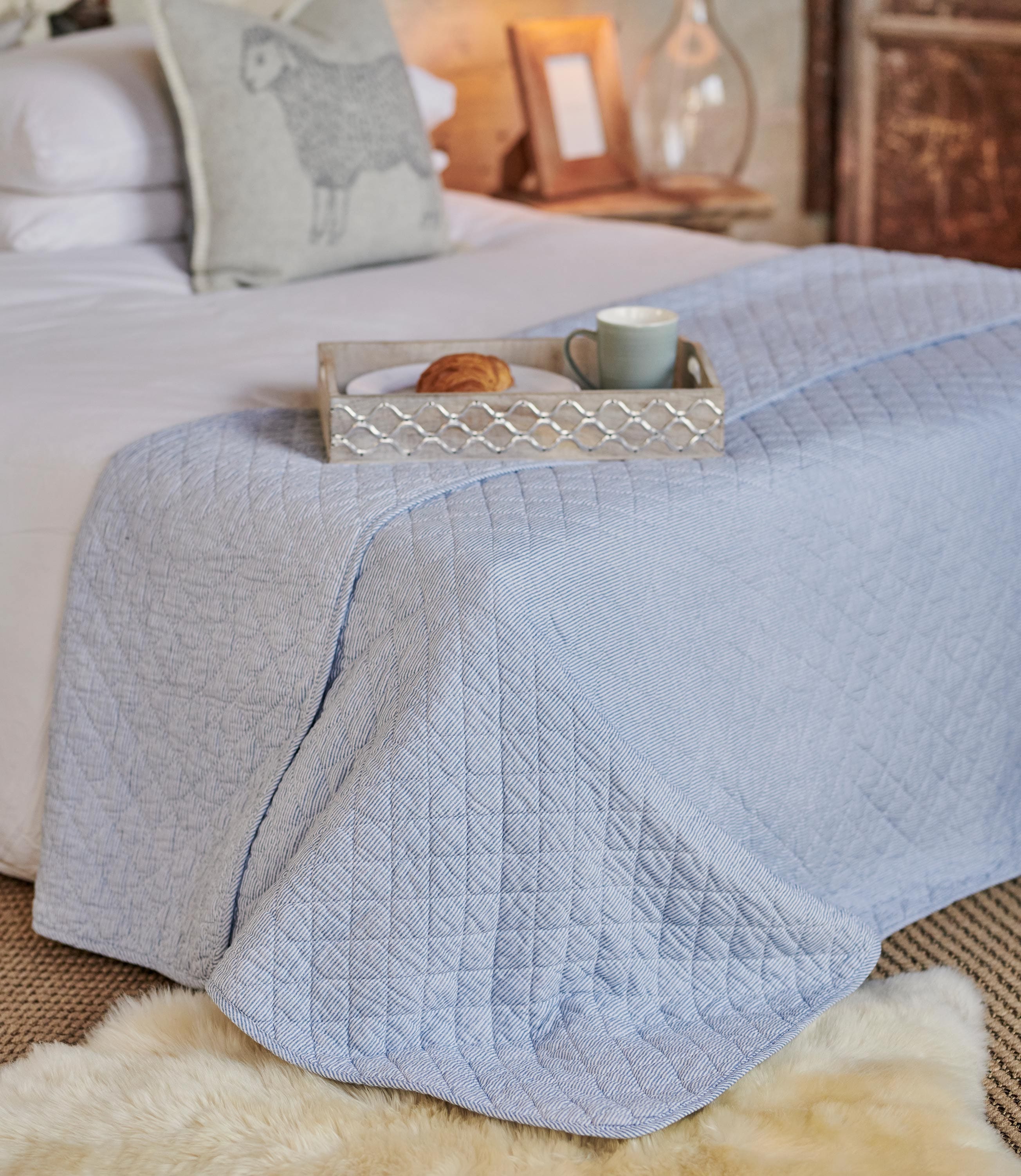 Blue/White Stripe Cotton Blend Printed Cotton Quilt