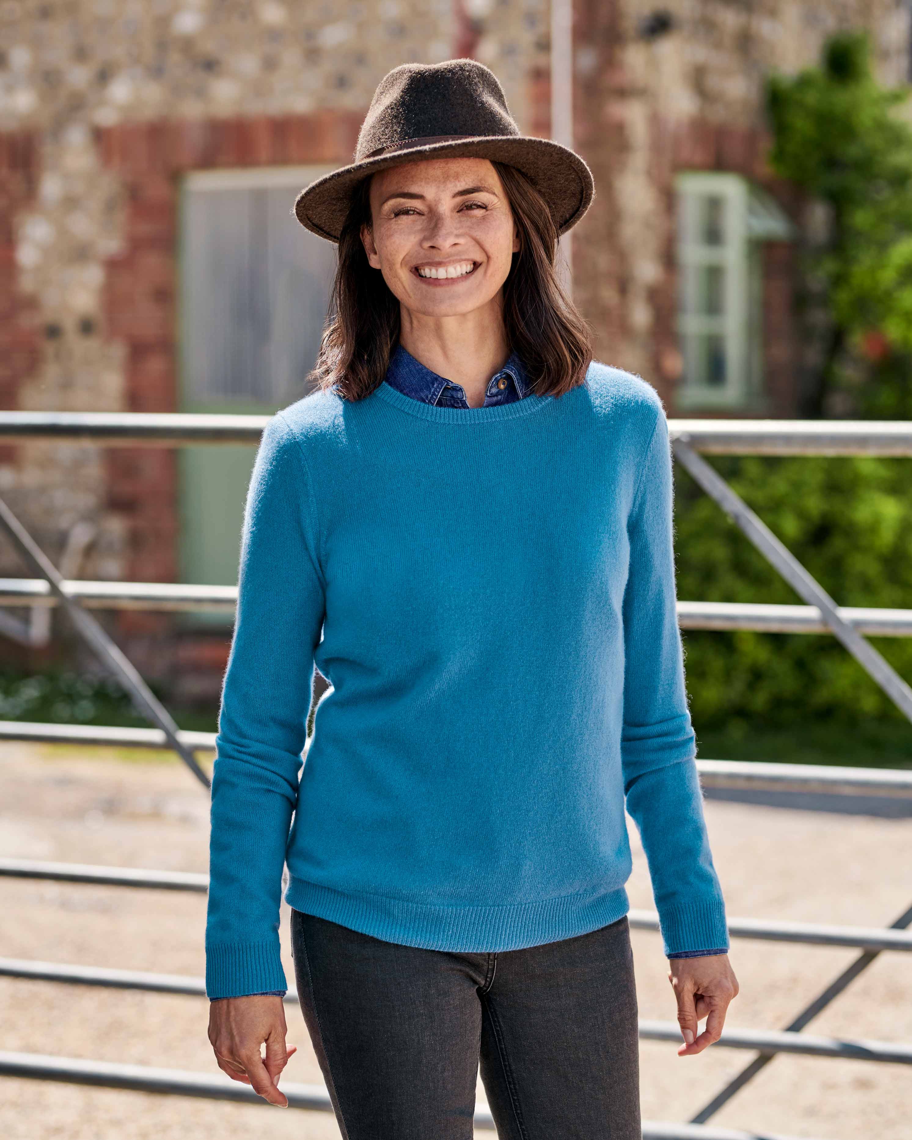 Soft Fern | Cashmere & Merino Crew Neck Knitted Sweater | WoolOvers US