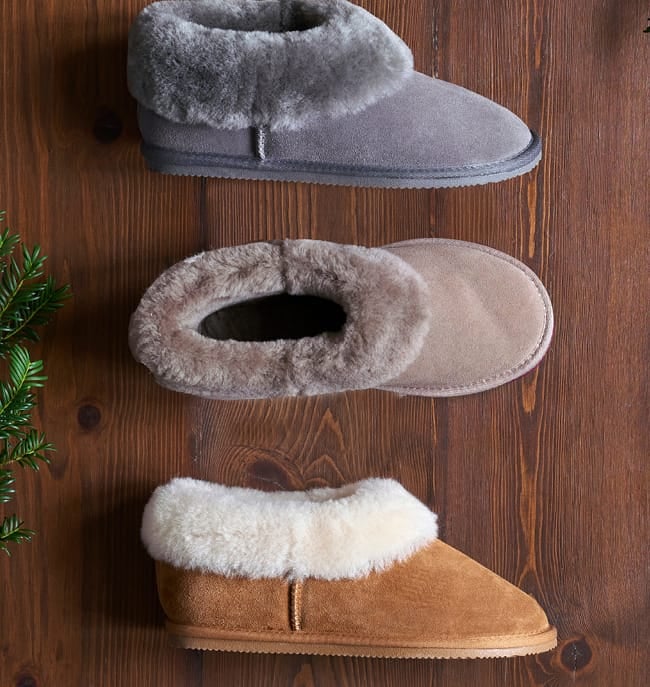 Womens Short Sheepskin Slipper Boot