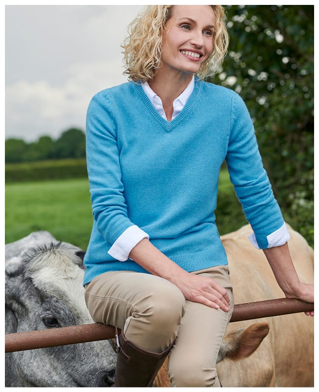 Womens Lambswool V Neck Jumper