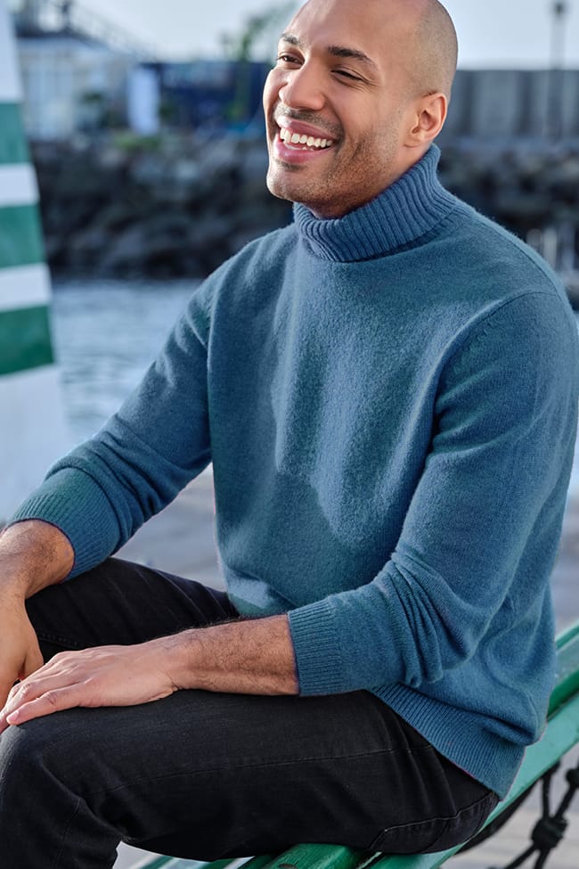 Mens Lambswool Turtle Neck Sweater