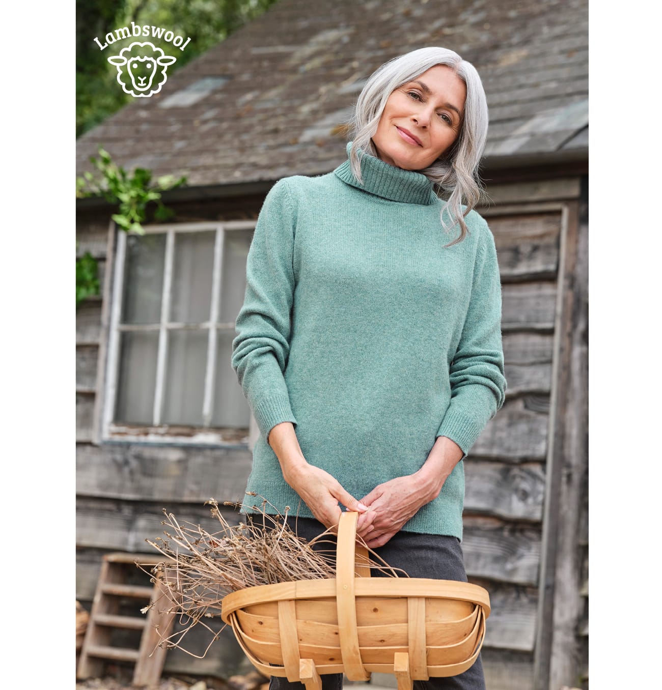 Womens Lambswool Turtle Neck 