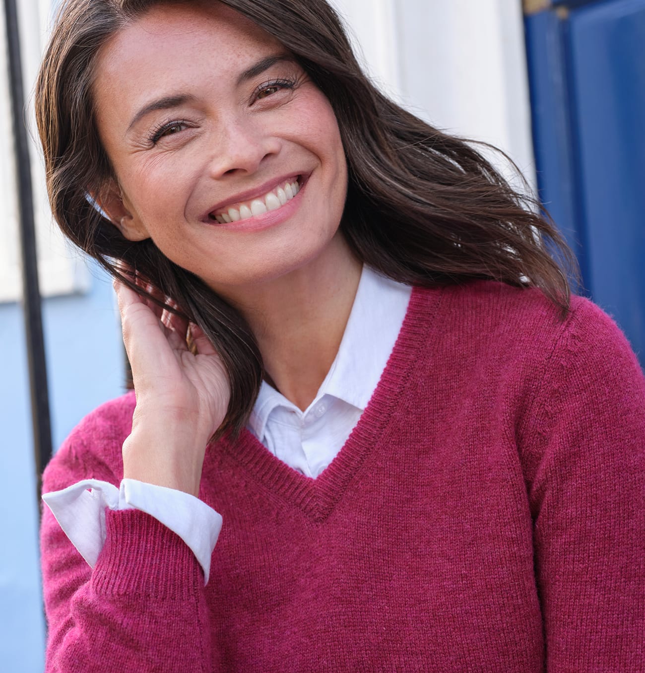 Womens Lambswool V Neck Sweater