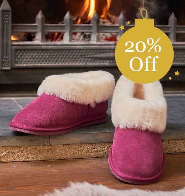 Womens Short Sheepskin Slipper Boot