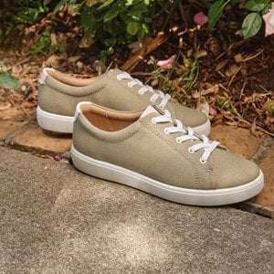 https://content.woolovers.com/upload/1/nav/86d703ac_wo_010926_dd_mob_footwear.jpg