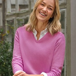https://content.woolovers.com/upload/1/nav/aec19557_wo_120926_dd_mob_aus_cashmere.jpg